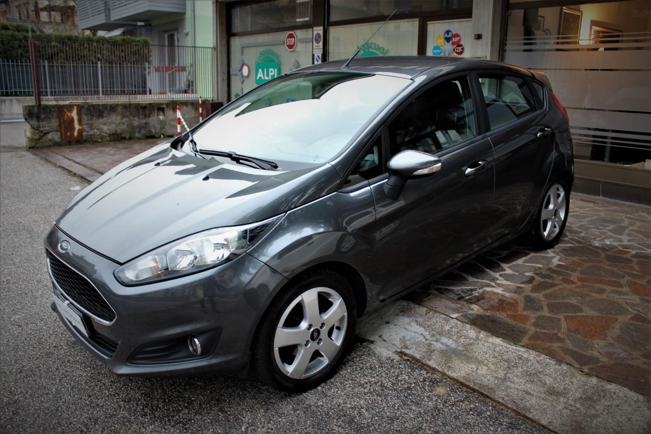 Ford Fiesta 1.5 TDCi 75CV 5 porte Titanium Neopatentati