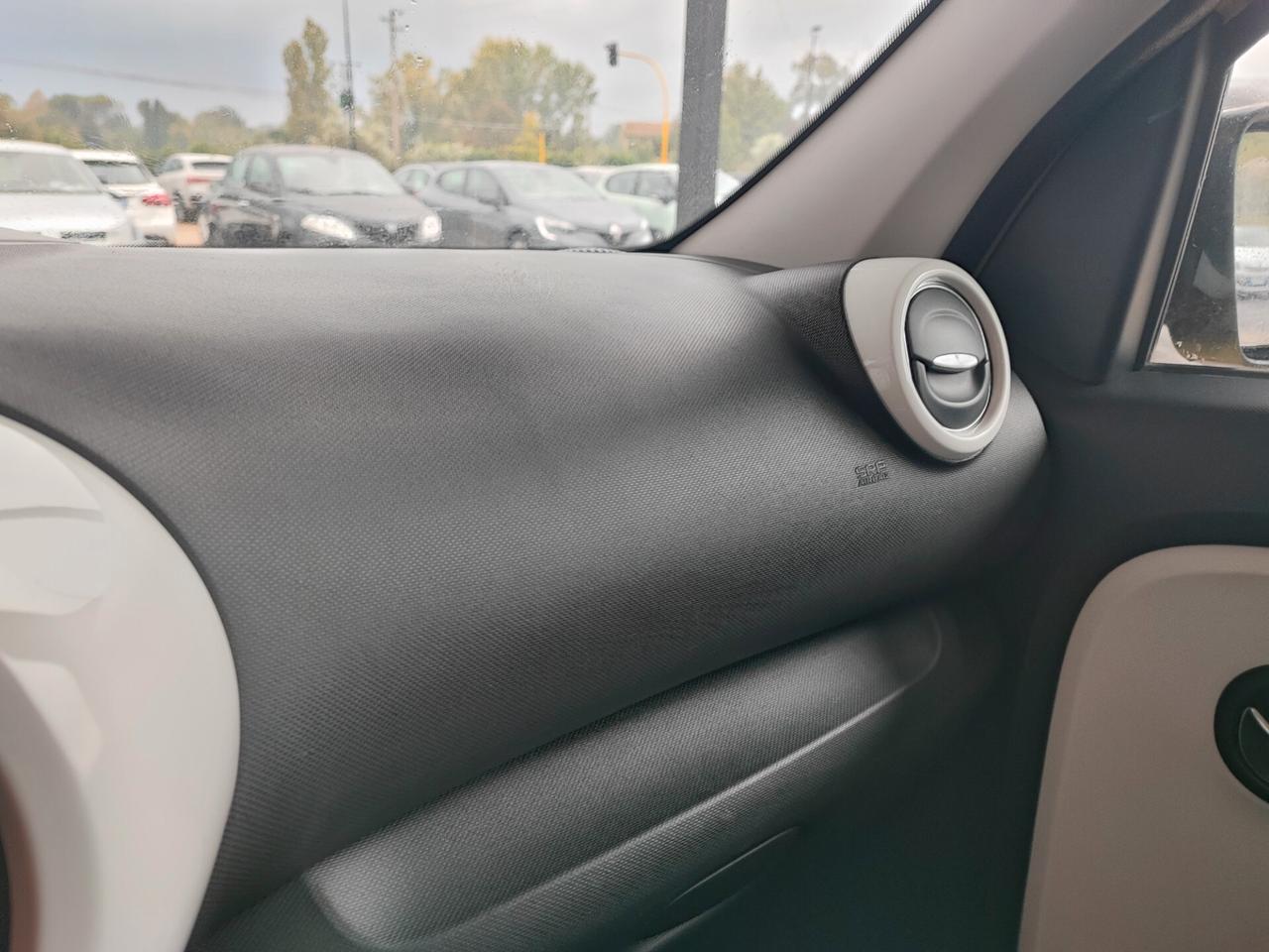 Renault Twingo SCe Stop&Start Lovely2