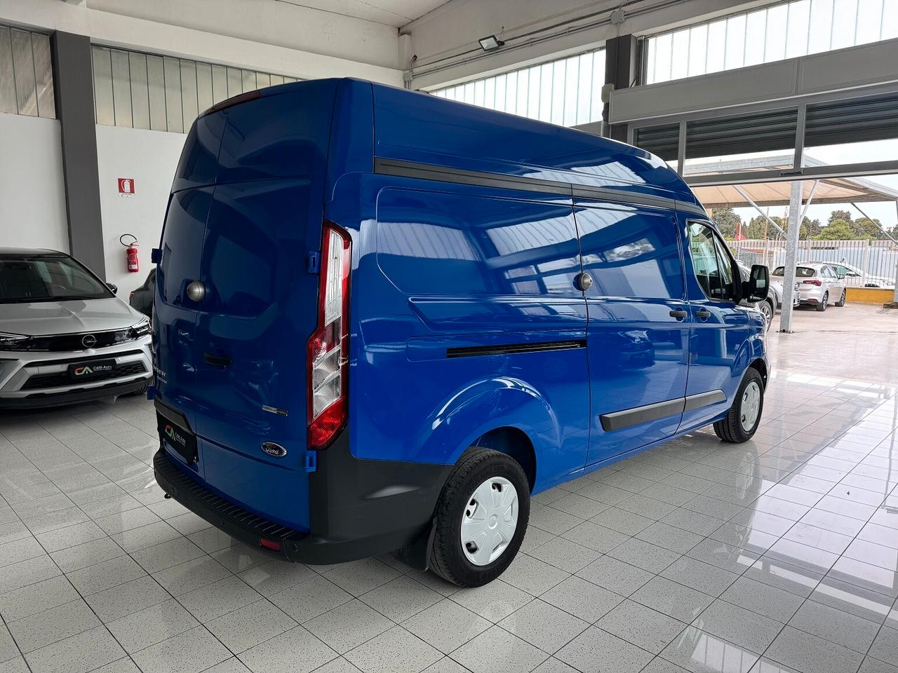 Transit Custom 2.0TDCI 130cv TETTO ALTO PARI NUOVO