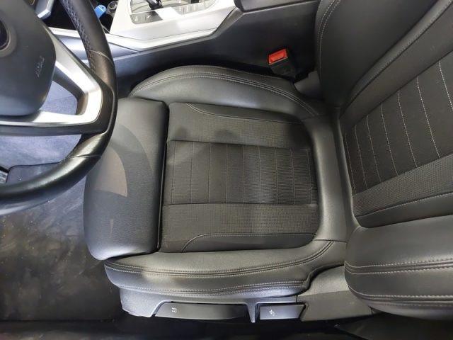 BMW 318 d 48V Touring Business Advantage