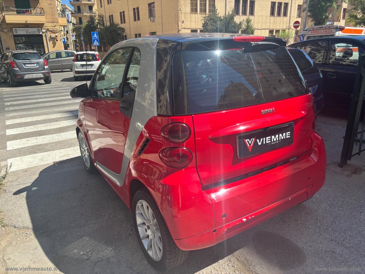 SMART fortwo 1000 52 kW coupé limited one