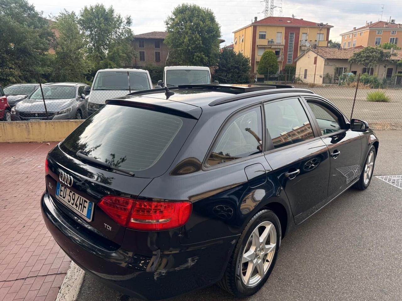 Audi A4 Avant SW 2010 2.0 DIESEL CAMBIO AUTOMATICO