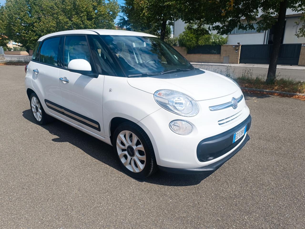 Fiat 500L 1.4 benzina 2015 SOLAMENTE 120.000 KM