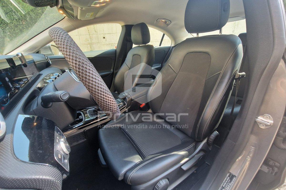 MERCEDES CLA 200 d Sport