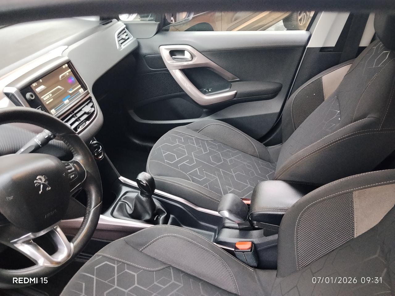 Peugeot 2008 1.4 HDi diesel 70CV full optional