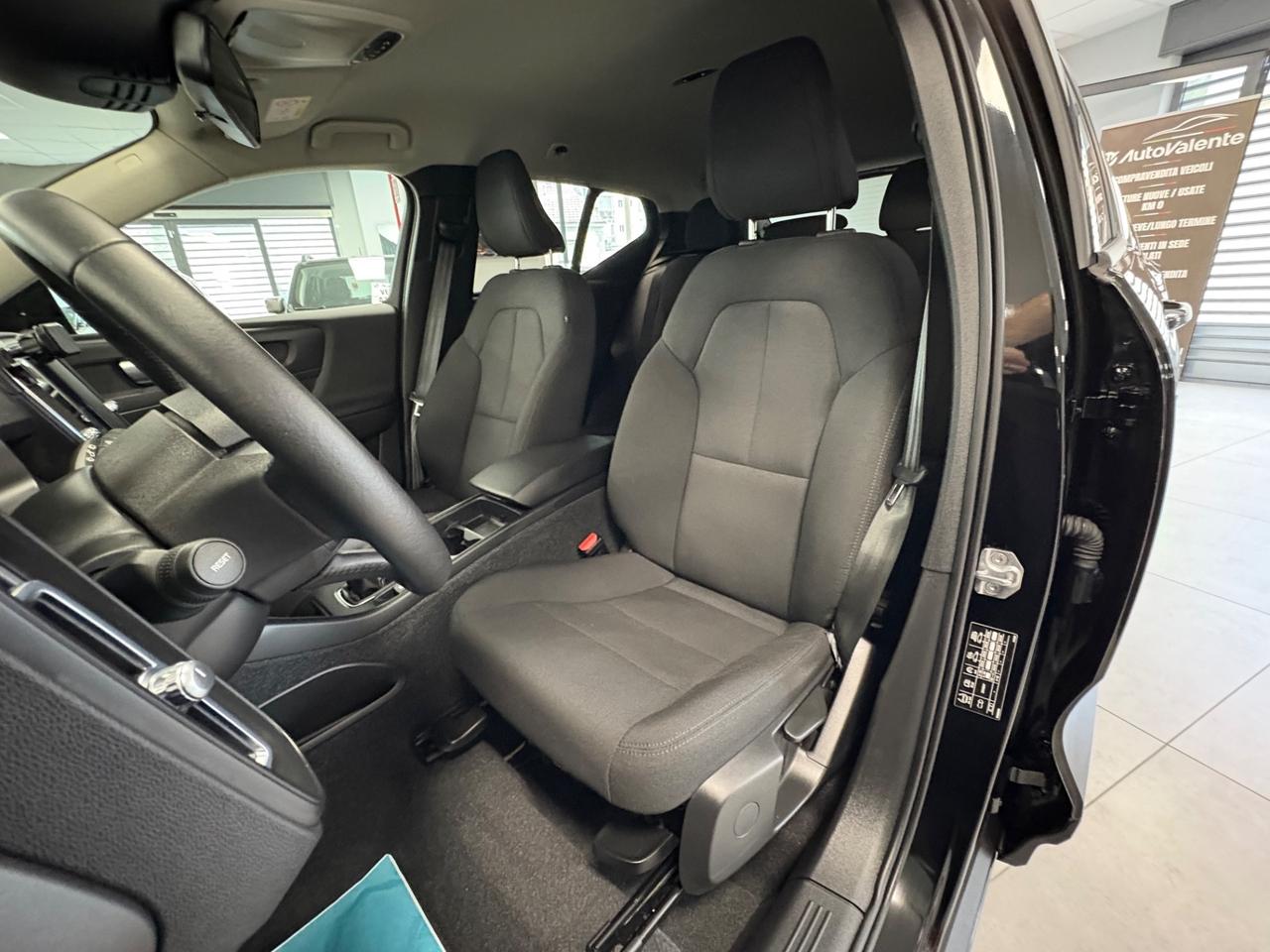 Volvo XC40 T2 1.5 benzina 130cv 2021 km 34000