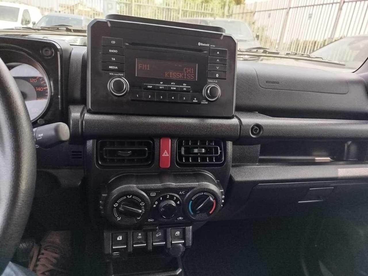 Suzuki Jimny 1.5 5MT PRO (N1)
