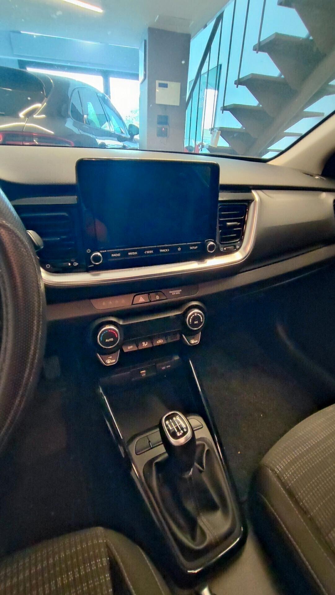Kia Stonic 1.0 T-GDi 100 CV MHEV iMT HYBRID