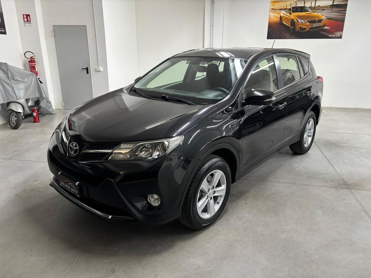 Toyota RAV 4 RAV4 2.0 D-4D 2WD Active