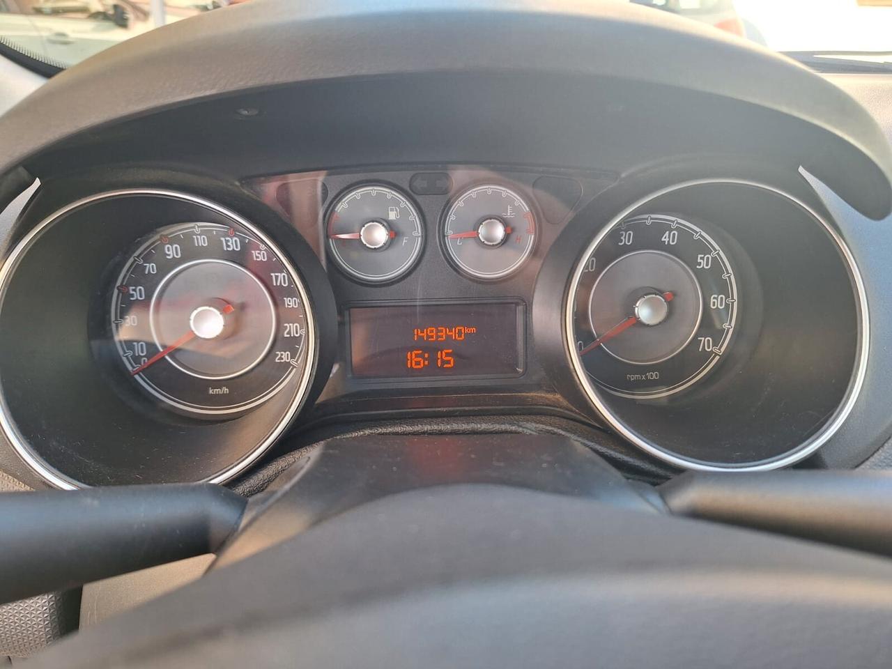 Fiat Punto 1.2 8V 5 porte Strett