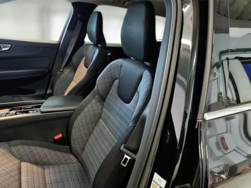 VOLVO XC60 B4 D AWD automatico Core