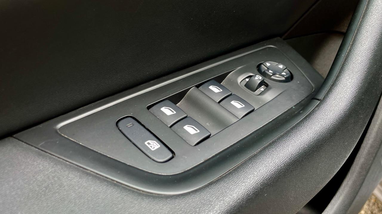 PEUGEOT 508 SW 1.5 BLUEHDI ALLURE PACK 130CV - VIRTUAL COCKPIT, CAR PLAY, NEOPATENTATI