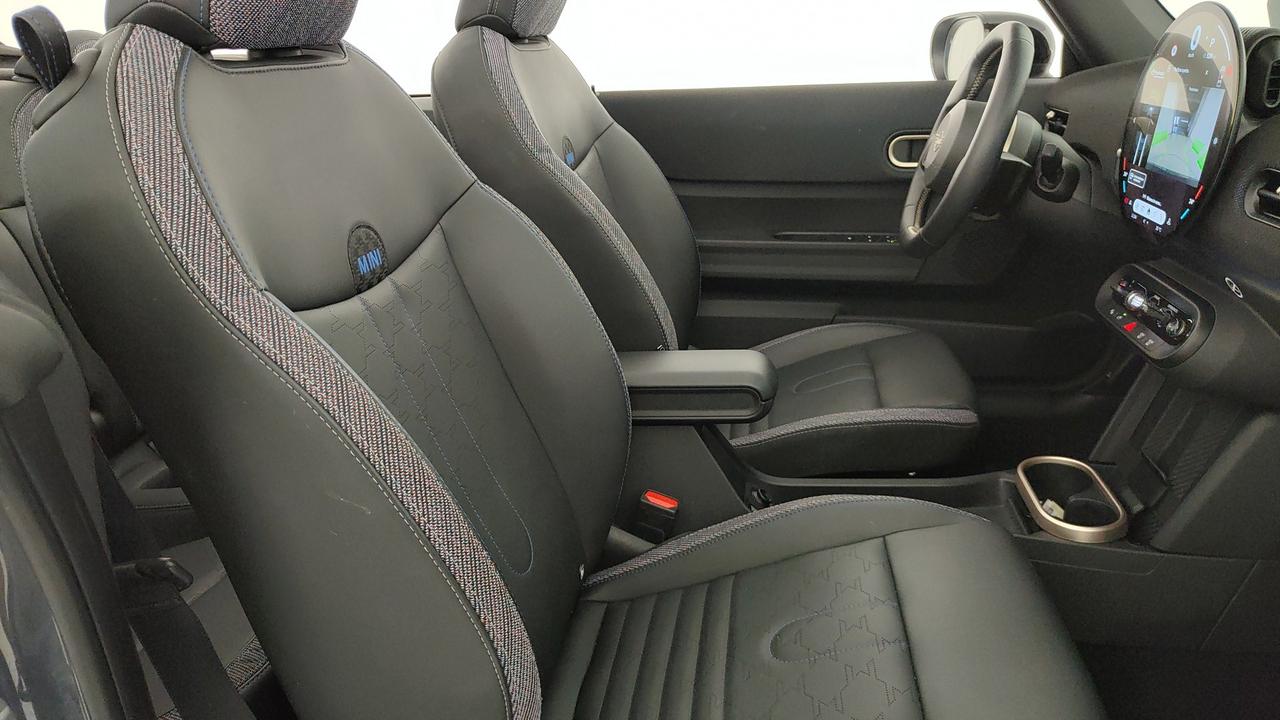 MINI Mini Cooper Cabrio F67 - Mini Cooper Cabrio 2.0 C Classic auto