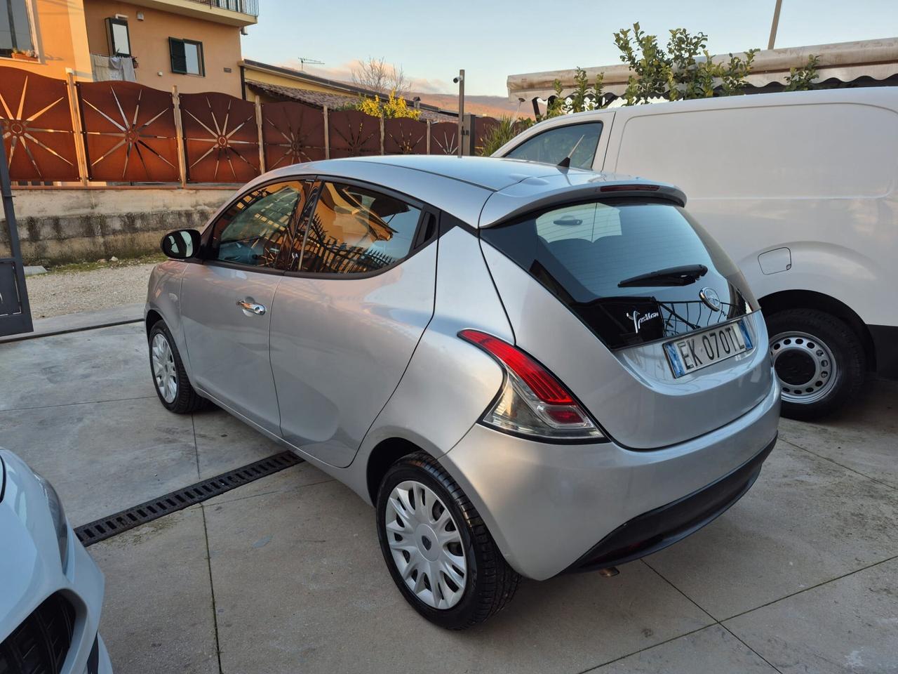 Lancia Ypsilon 1.3 MJT 16V 95 CV 5 porte S&S Platinum