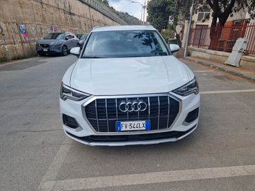 Audi Q3 35 TDI S tronic 150 CV