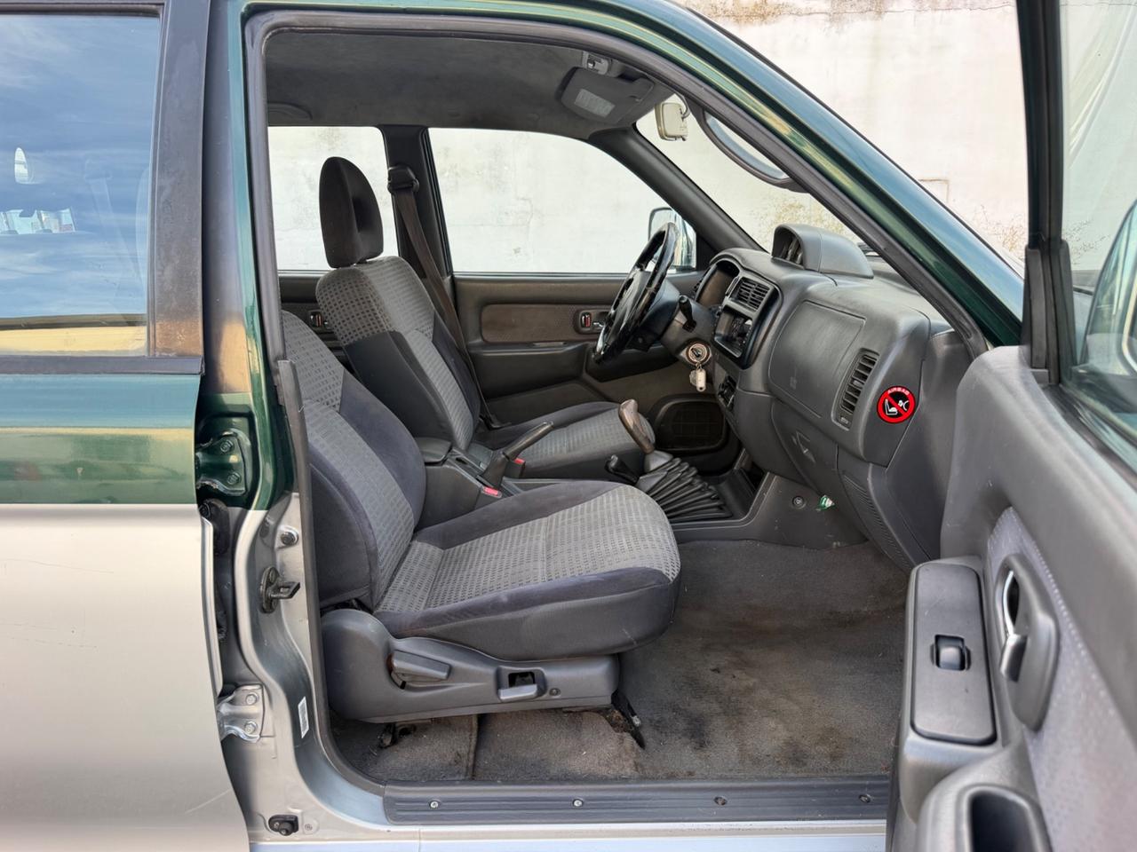 Mitsubishi L200 2.5 TDI 4WD Club Cab Pick-up GLS