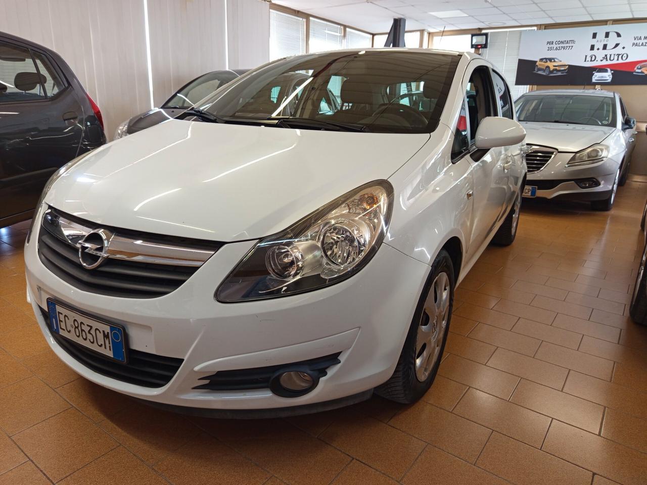 Opel Corsa 1.2 BENZINA-GPL, 156 Mila chilometri ok neopatentati