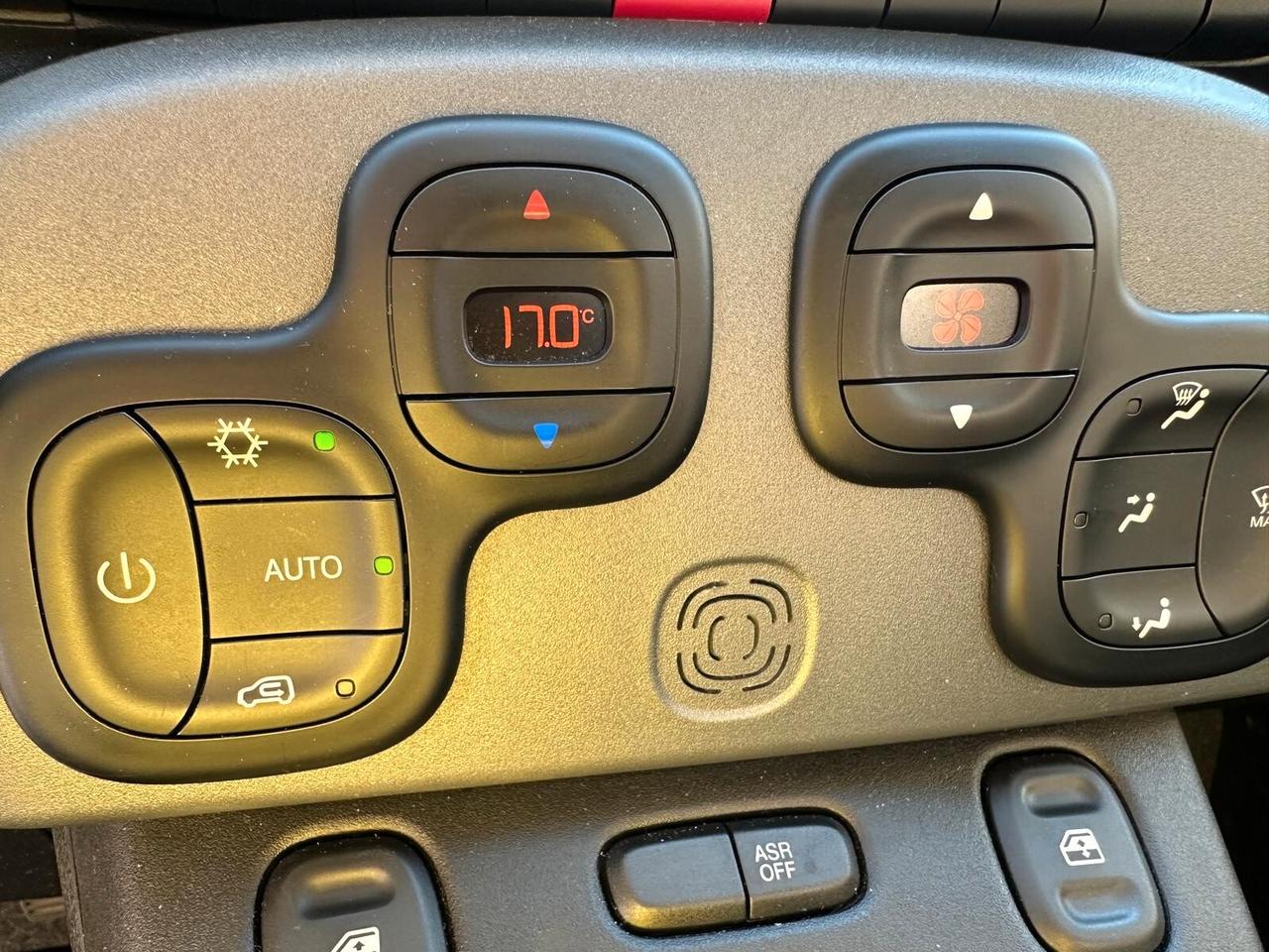 Fiat Panda 1.0 FireFly S&S Hybrid City Cross