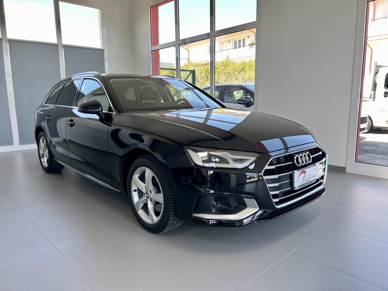 AUDI A4 AVANT 35 TDI ADVANCED - 2021
