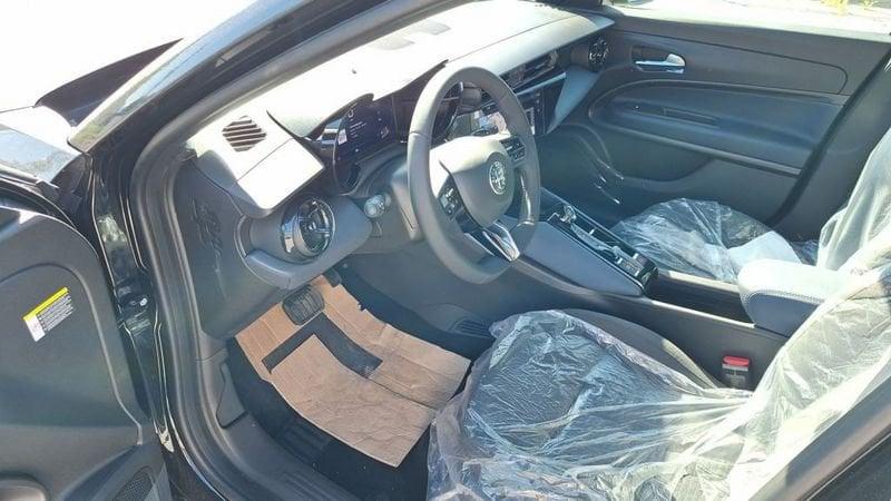 Alfa Romeo Junior 1.2 ibrida 145cv edct6