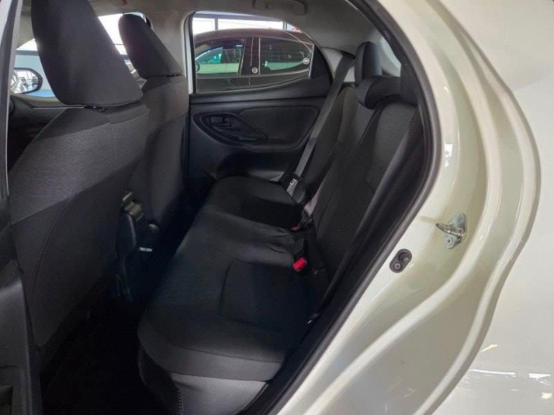 Toyota Yaris 4ª serie 1.5 Hybrid 5 porte Trend