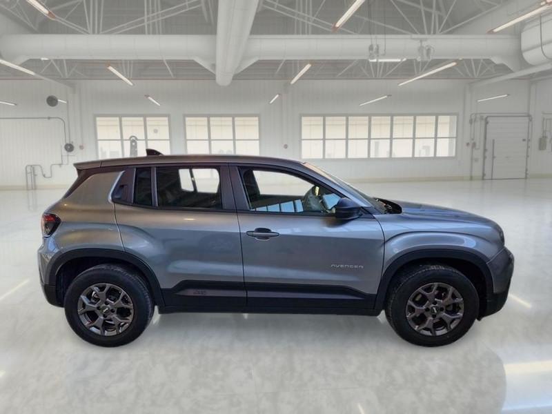 JEEP AVENGER 1.2 TURBO LONGITUDE SUV