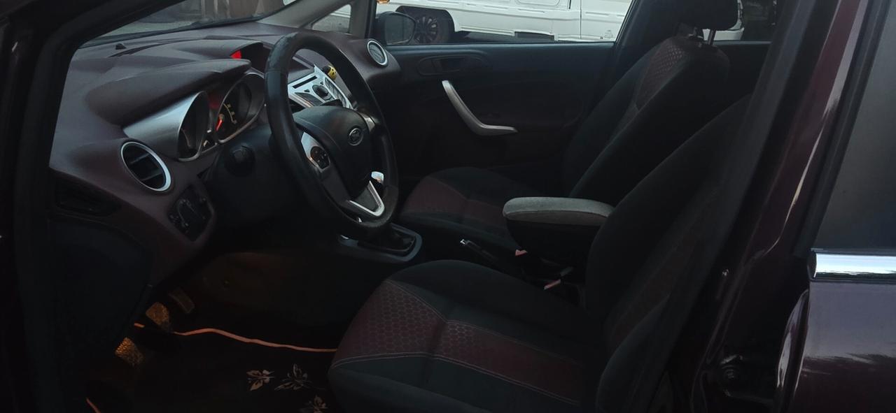 Ford Fiesta Fiesta+ 1.6 TDCi 95CV 5 porte