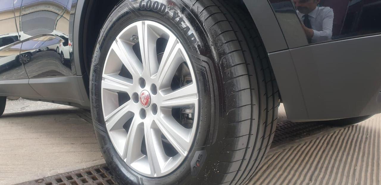 Jaguar E-Pace 2.0D 150 CV AWD S
