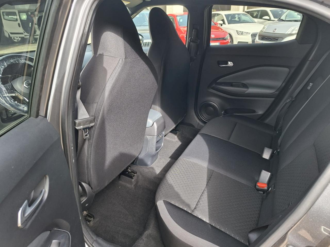 Nissan Juke 1.0 DIG-T 114 CV DCT N-Connecta