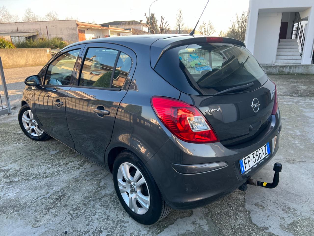 Opel Corsa 1.3 CDTI S&S GANCIO TRAINO NEOPATENTATI