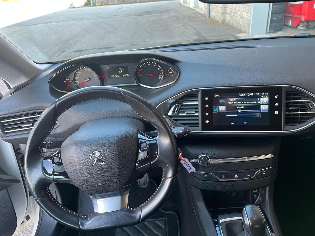 Peugeot 308 308 5p 1.2 puretech Active-unico proprietario