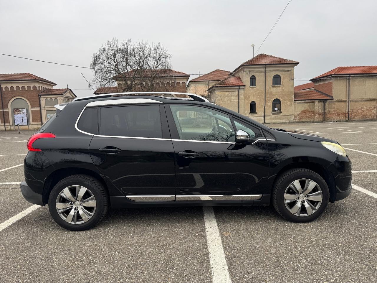 Peugeot 2008 PureTech 82 ETG5 S&S Allure