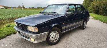 Alfa Romeo Giulietta 1600 blu olandese