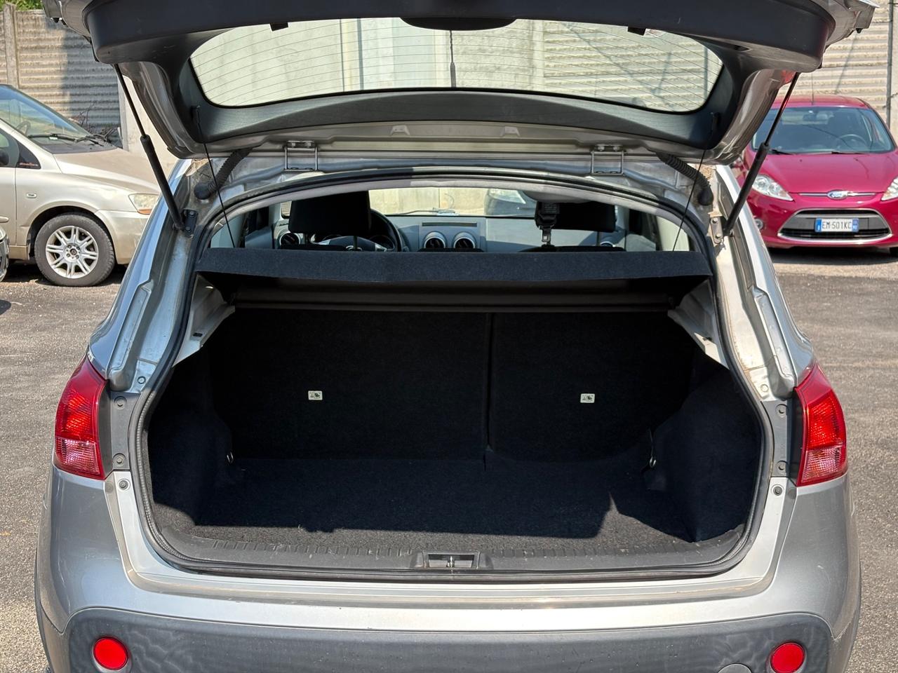Nissan Qashqai 1.6 16V Tekna