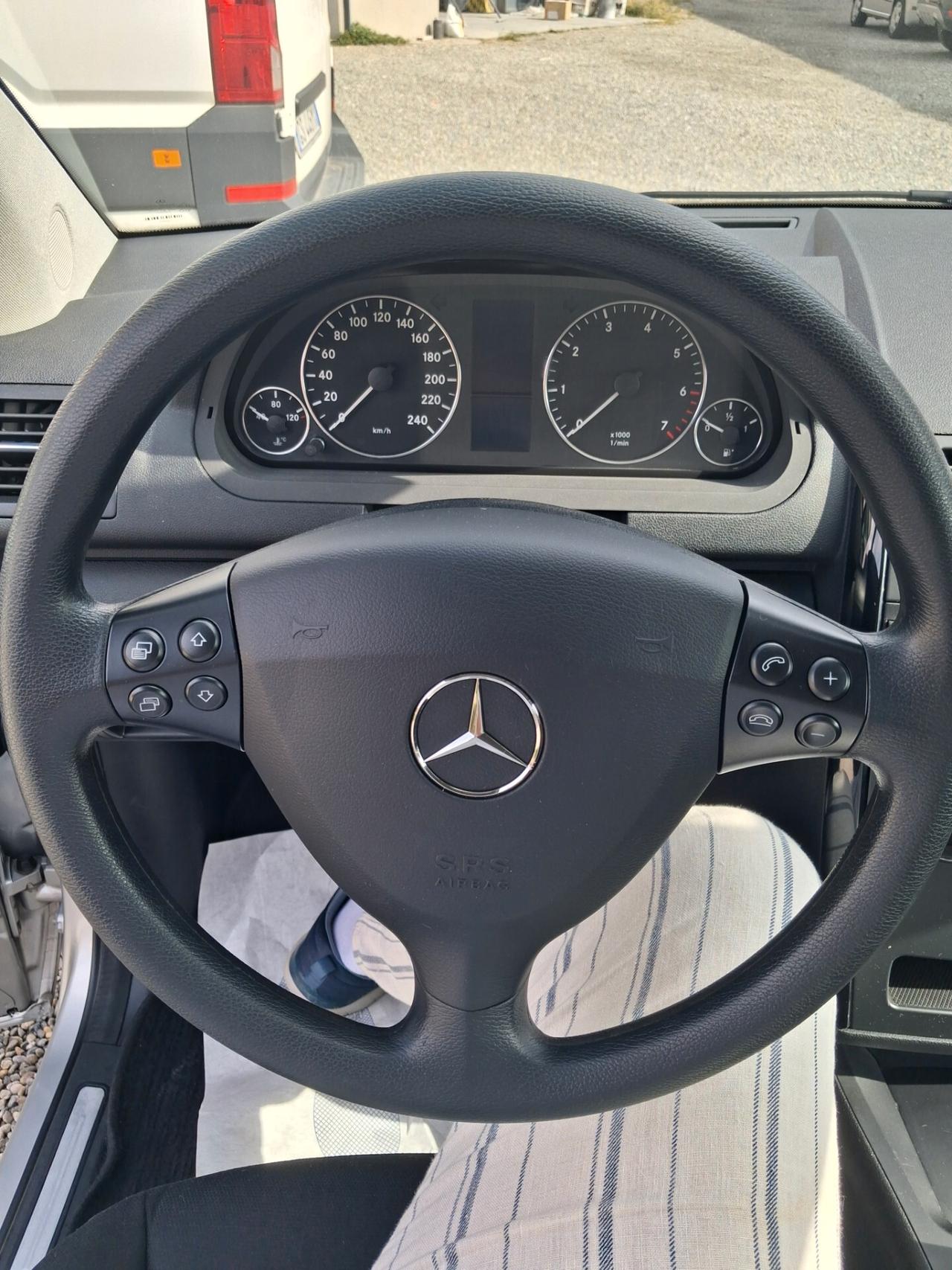 Mercedes-benz A 160 BlueEFFICIENCY Executive