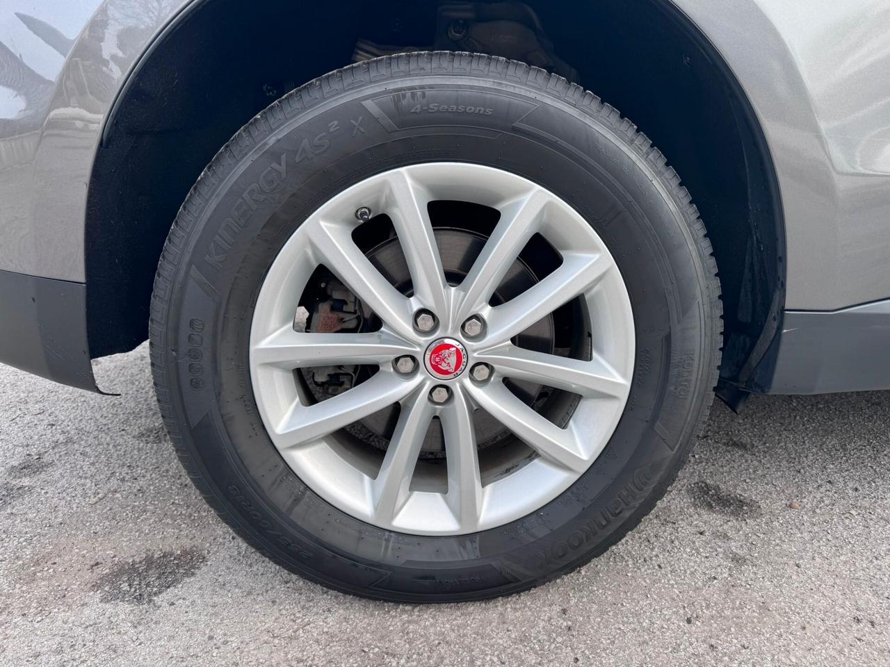 Jaguar F-Pace 2.0 D 180 CV AWD Portfolio