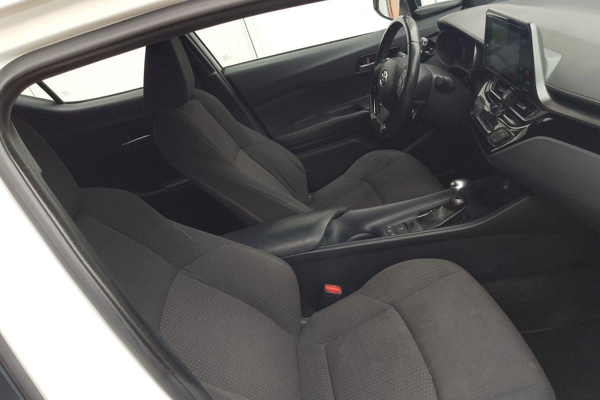 TOYOTA C-HR 1.8 Hybrid E-CVT Active
