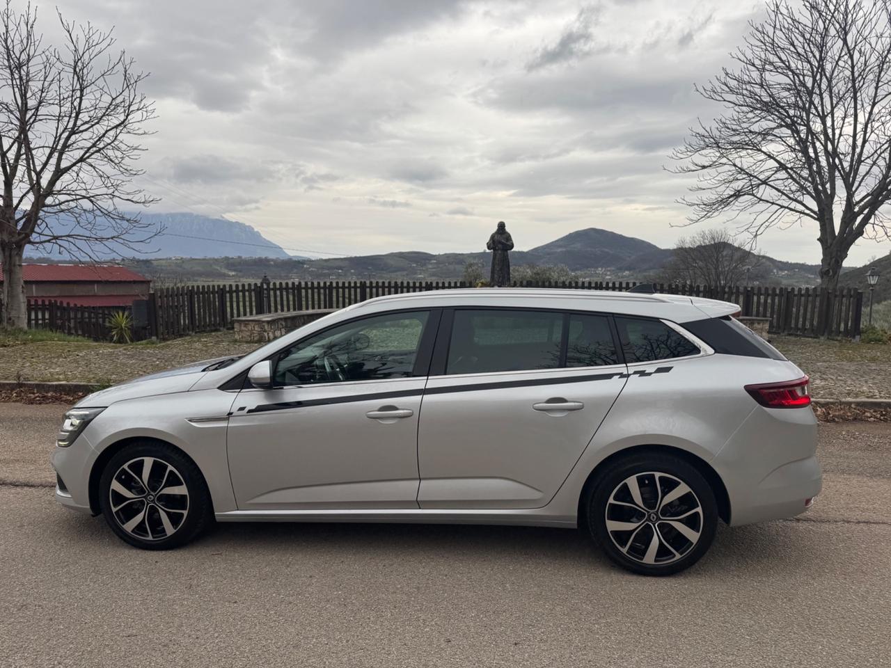 Renault Megane Mégane Sporter Blue dCi 115 CV EDC Intens