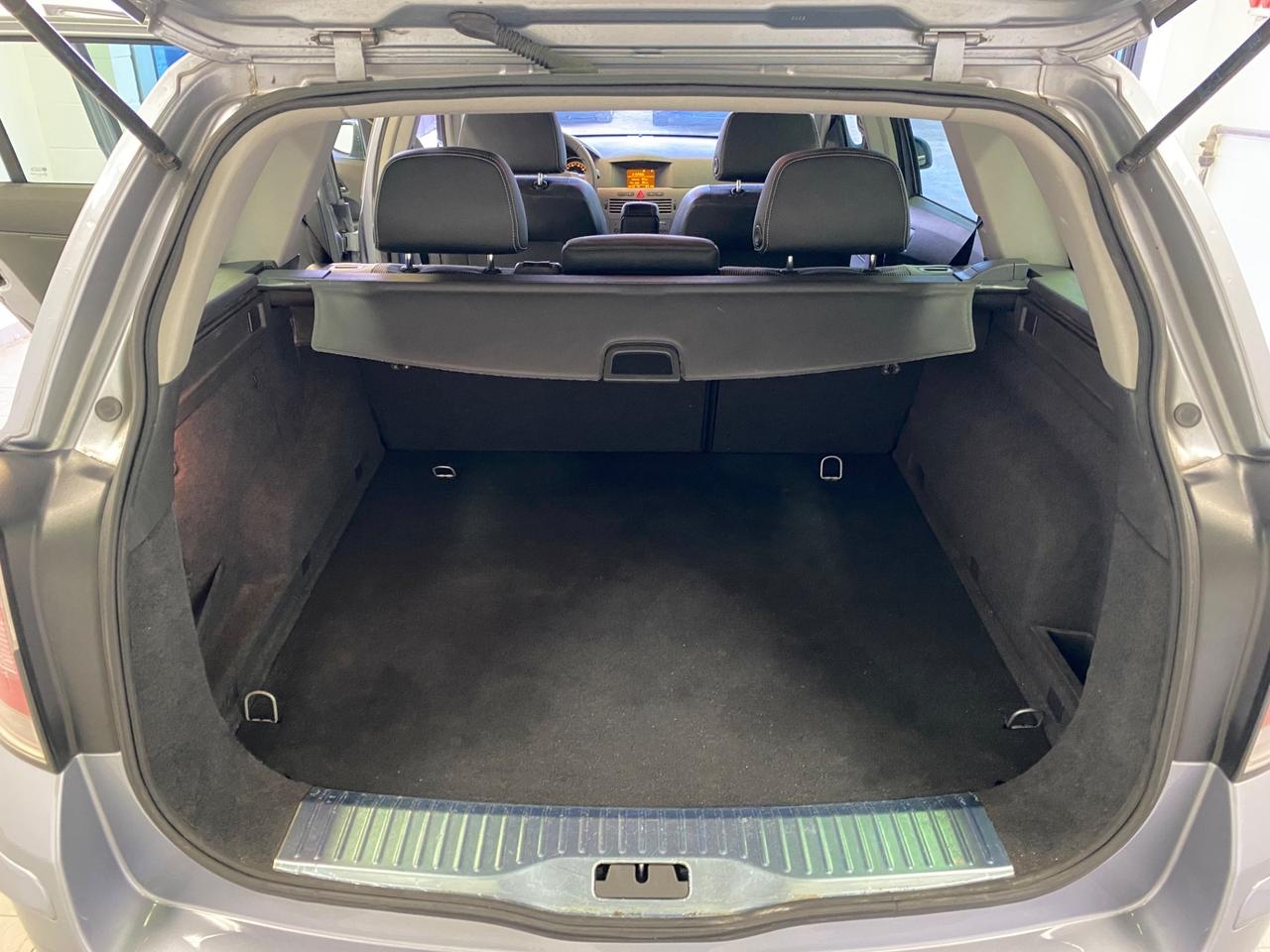 Opel Astra 1.6 16V VVT Station Wagon Cosmo