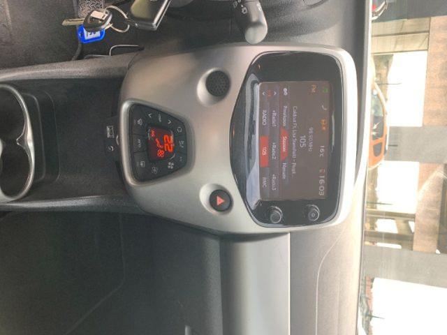 TOYOTA Aygo 1.0 VVT-i 69 CV 5 porte x-clusiv MMT