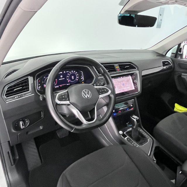VOLKSWAGEN Tiguan 2.0 TDI 150 CV SCR DSG Elegance