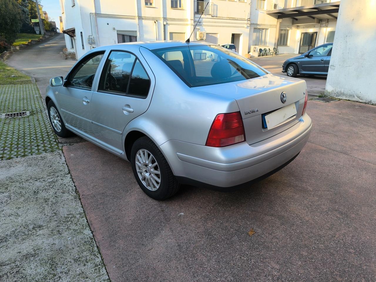 Volkswagen Bora 1.6 16V cat Trendline