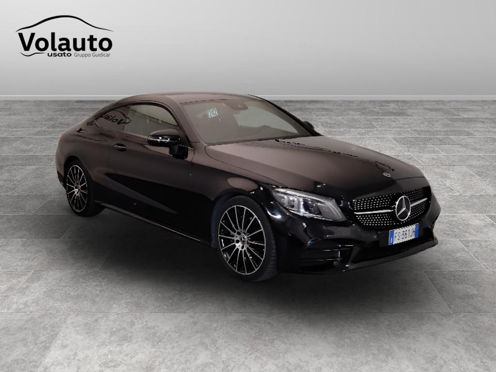 Mercedes-Benz Classe C-C205 2018 Coupe - C Coupe 220 d Premium auto