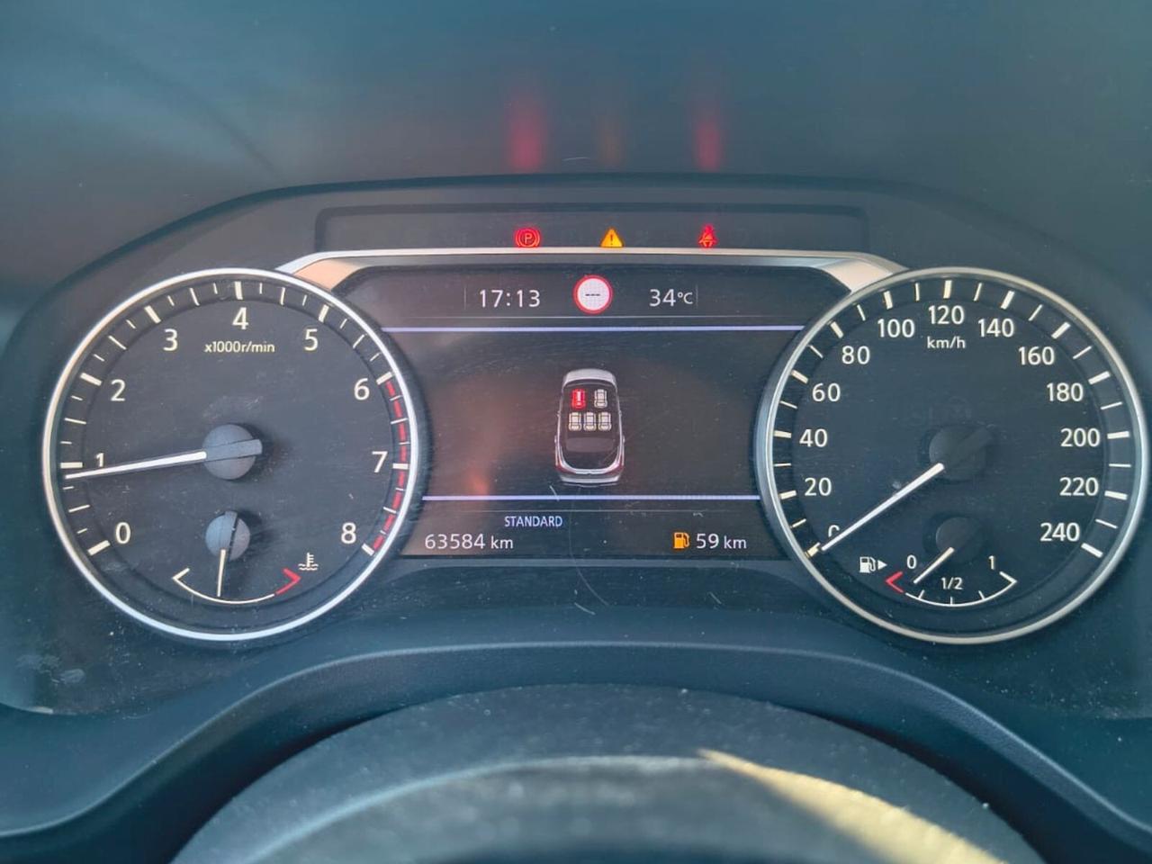 Nissan Qashqai MHEV 140 CV Business