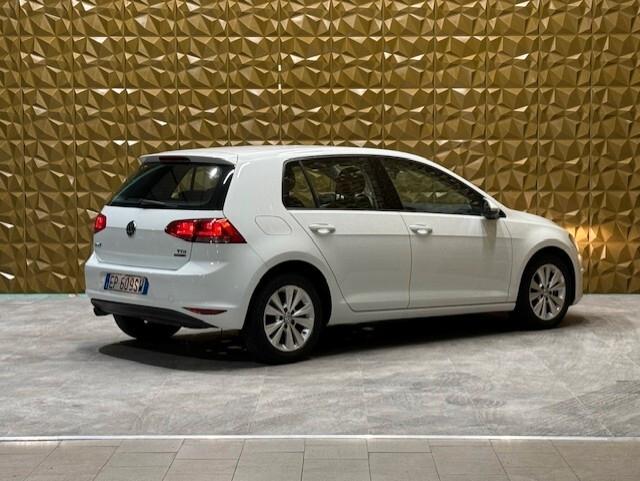 Volkswagen Golf 1.6 TDI 5p. Highline BlueMotion