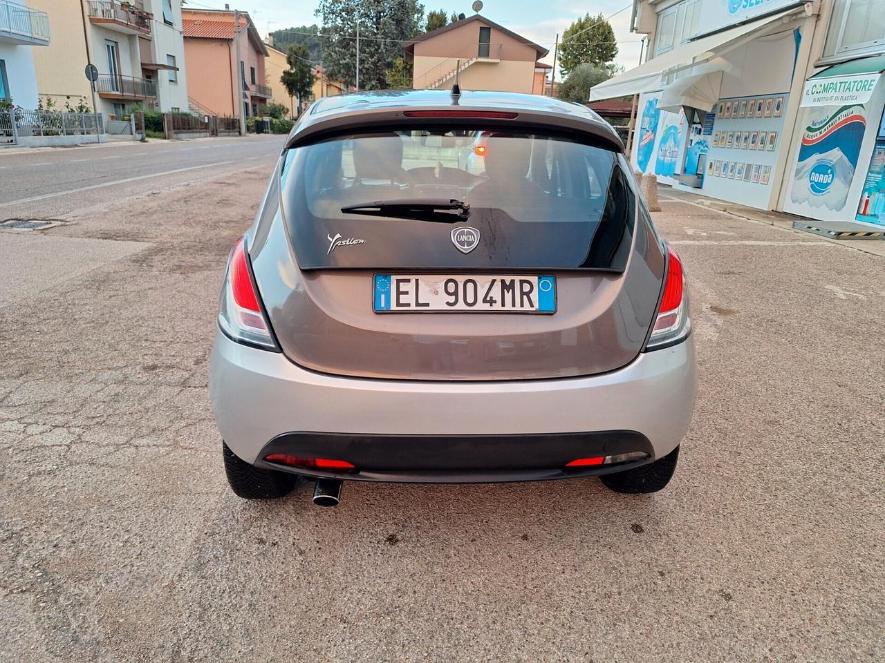 Lancia Ypsilon 1.3 MJT 16V 95 CV 5 porte S&S Platinum NEOPATENTATI CATTENA NUOVA E5B