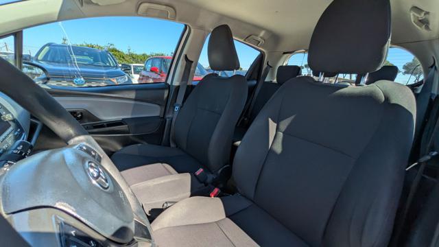 TOYOTA Yaris Hybrid Cool 1.5cc 72cv AUTOMATICA CLIMATIZZATORE