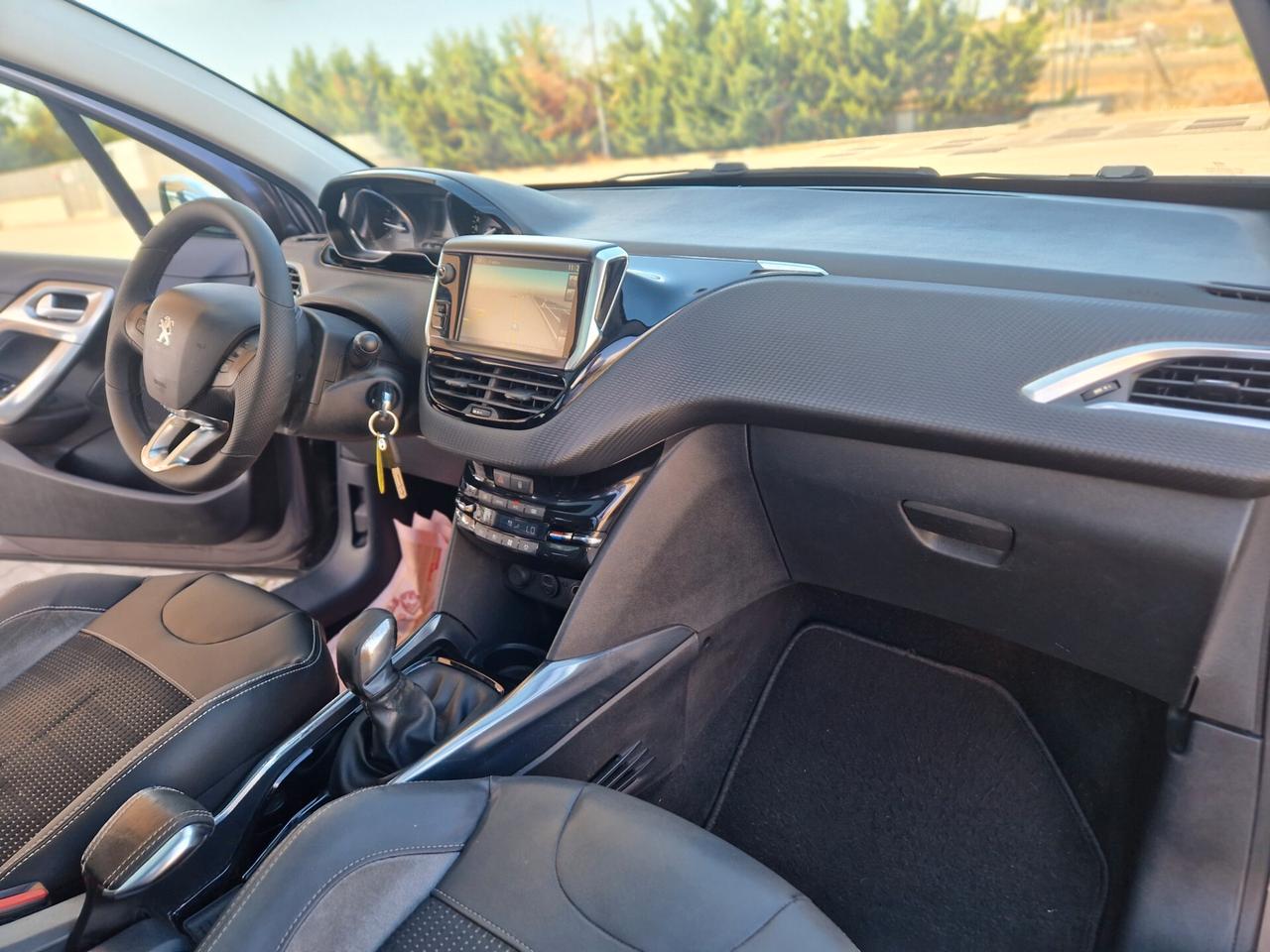 Peugeot 2008 1.6 e-HDi 92 CV Stop&Start Allure