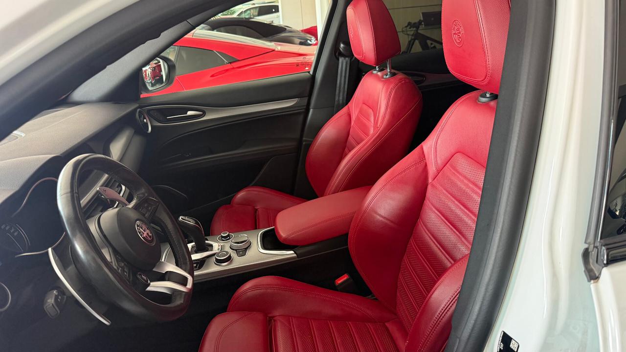 ALFA ROMEO STELVIO Q4 VELOCE TETTO APRIBILE