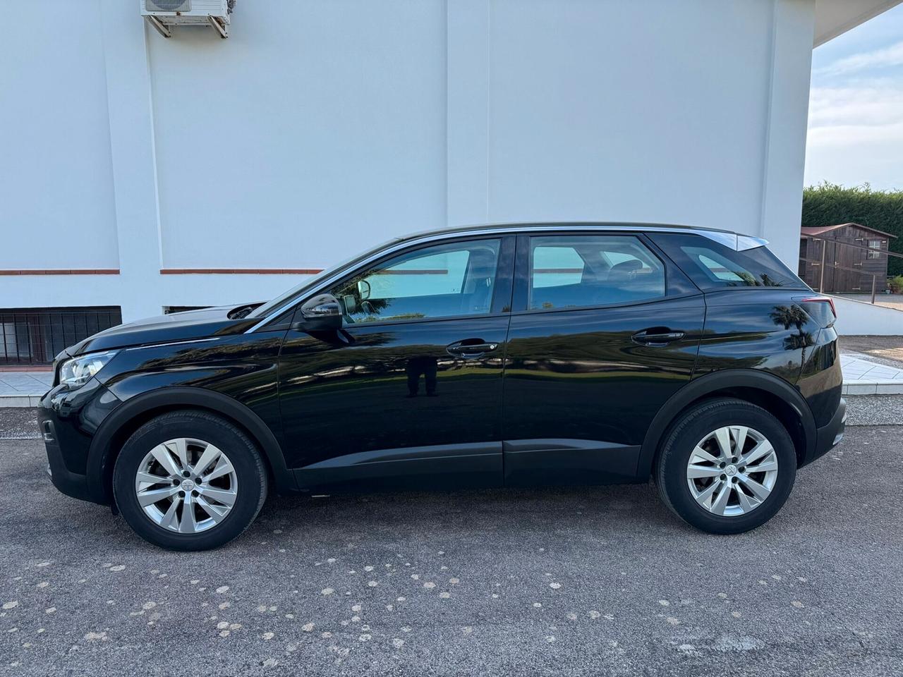Peugeot 3008 1.5HDi 130